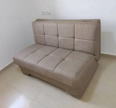Компактный раскладной диван кровать с ящиком для белья
