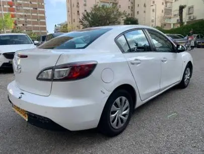 מאזדה 3 שנת 2010, מכוניות, מאזדה, 3, 2010, 17,900 ₪