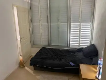 A cozy room for rent in a 3-room apartment, the room has everything you need for living, including a separate shower and toilet located directly in the room, new air conditioning, Petah Tikva, Rooms, 1,600 ₪