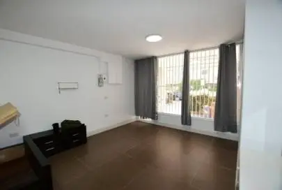 Spacious renovated studio, 45 sq.m., Flats & Apartments, Short term, Bat Yam, 3,600 ₪