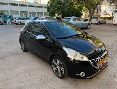 2014 PEUGEOT 208, מכוניות, פיג’ו, 208, 2014, חיפה, 42,000 ₪