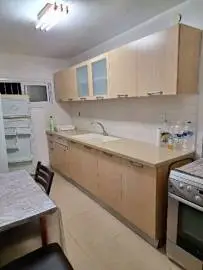 For rent in Ashdod, a beautiful, luxurious 3-room apartment in the Gimel area, after renovation, with a new large kitchen, with new floors and a bathroom, partially furnished, next to a shopping center and a bus stop, for 3000 shekels, 0538055850, Ashdod, Flats & Apartments