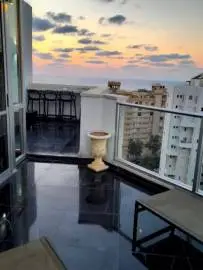 Beautiful mini penthouse with 2 bedrooms and a living room, Netanya, Flats & Apartments, 500 ₪