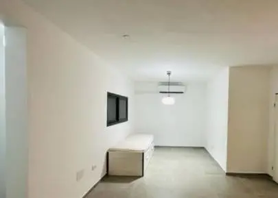 in the city center villa area, Magnificent 2, Rishon LeZion, Flats & Apartments, 4,600 ₪