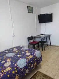 A room in an apartment is rented out without a broker, Ashkelon, Flats & Apartments