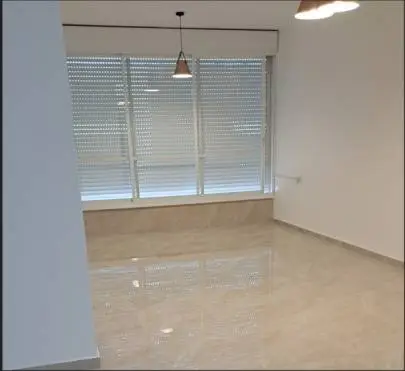 IN A HOUSE WITH AN ELEVATOR in Kiryat Motzkin not far from the, Kiryat Motzkin, Flats & Apartments, 4,000 ₪