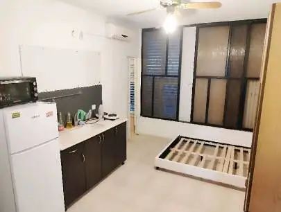 ? studio for rent, Bat Yam, Flats & Apartments, 3,000 ₪