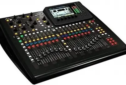 وحدة التحكم في الخلط الرقمية Behringer X32 Producer ذات 40 مدخلاً و25 ناقلاً مع 16, القدس, جديد, 4,000 ₪