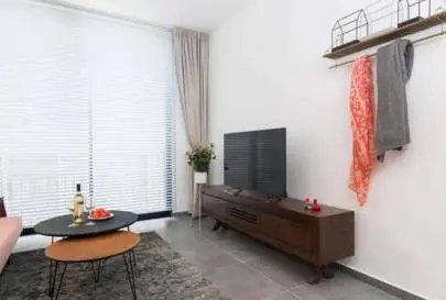 Modern 2-room apartment two steps from the sea, Tel Aviv, Flats & Apartments, 138 ₪