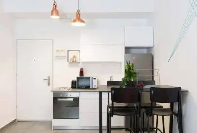 Modern 2-room apartment two steps from the sea, Tel Aviv, Flats & Apartments, 138 ₪