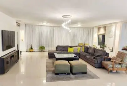 in the area of villas of the city center, in a private house on the 1st floor, Magnificent 5-room apartment-150 sq., Rishon LeZion, Flats & Apartments, 8,200 ₪